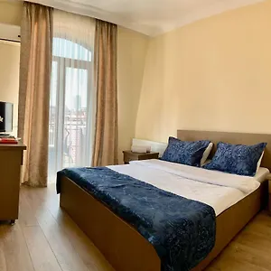 3* Отель Port Altus